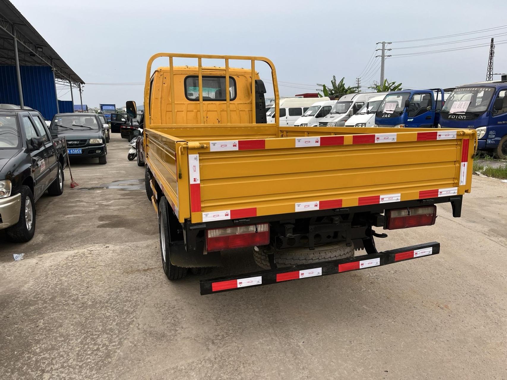 原版2015年jac江淮康铃双排平板货车.2.8t柴油五十铃动力哦  后卡长3.