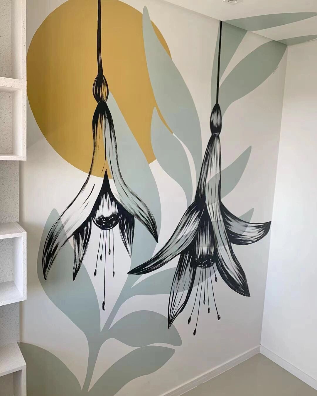 客厅背景墙壁画 手绘简约风格墙绘