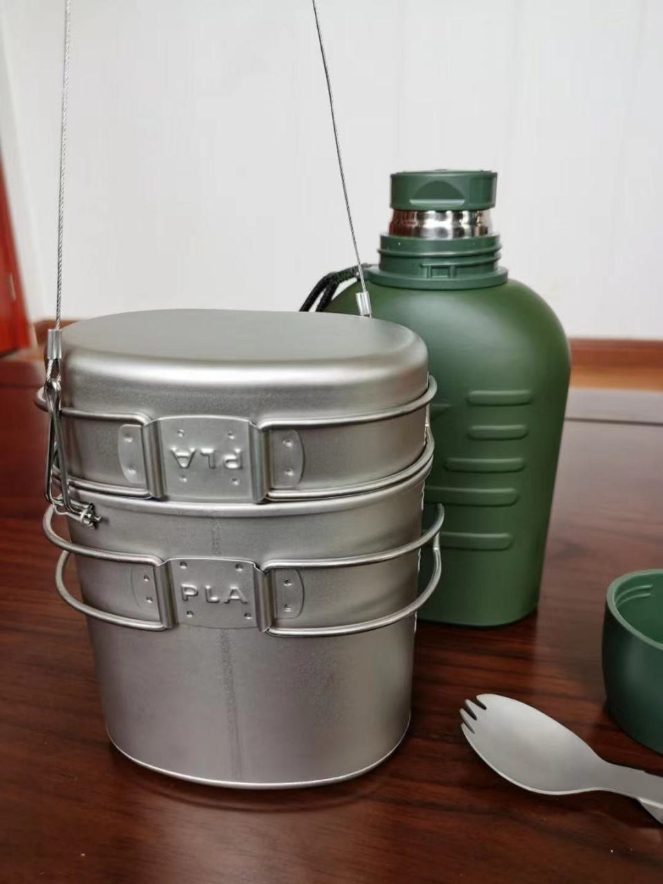 钛合金水壶套装 还用了钛合金 价格不低 #户外装备