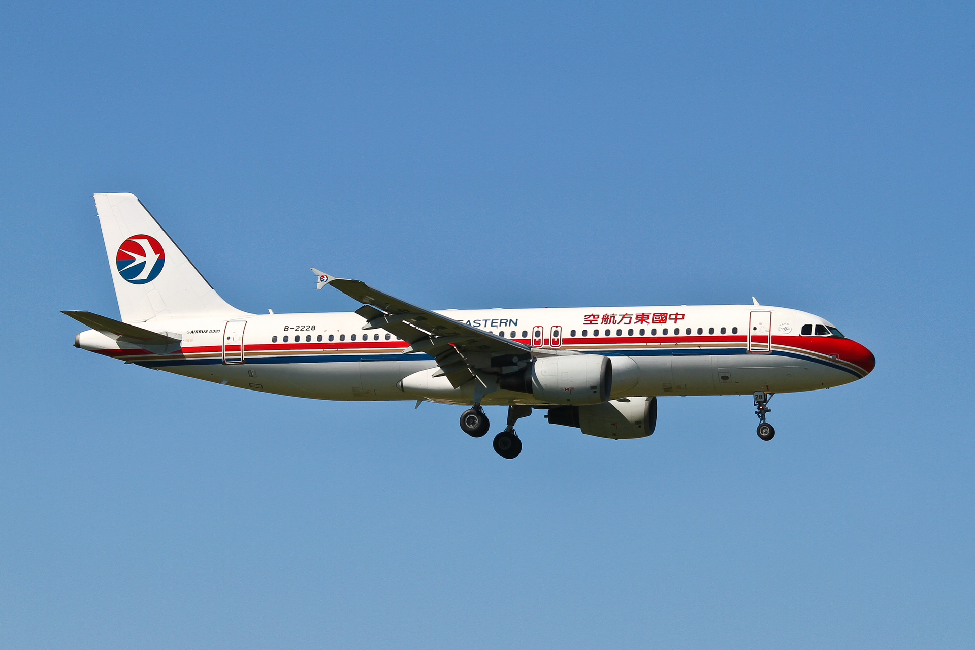 中国东方航空 空客a320 a320系列是空客最成功的窄体机系列,定位对应