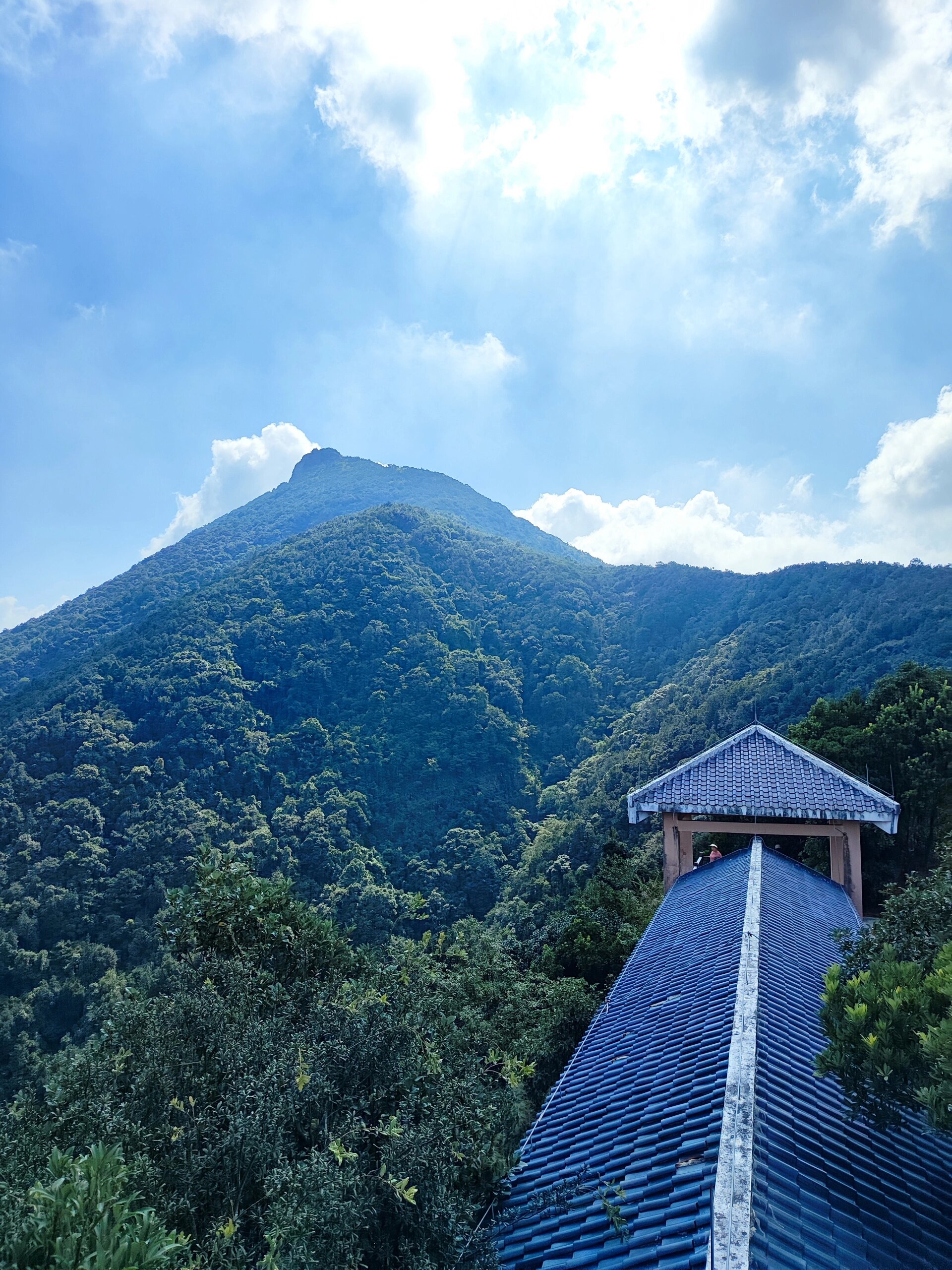 东莞爬山的地方景点图片