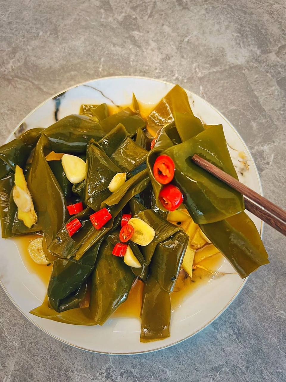 大同美食 在家吃饭 藤椒爽辣 捞汁海带结 前段时间,晚上想自己在家