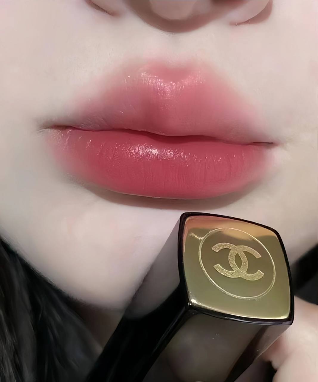 香奈儿丝绒唇膏试色(香奈儿炫亮魅力丝绒唇膏)