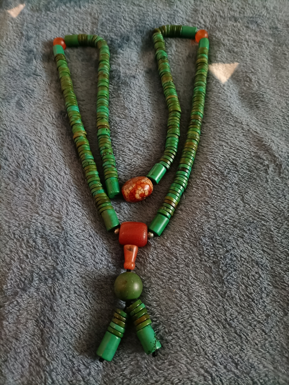 见过绿松石隔片佛珠吗?