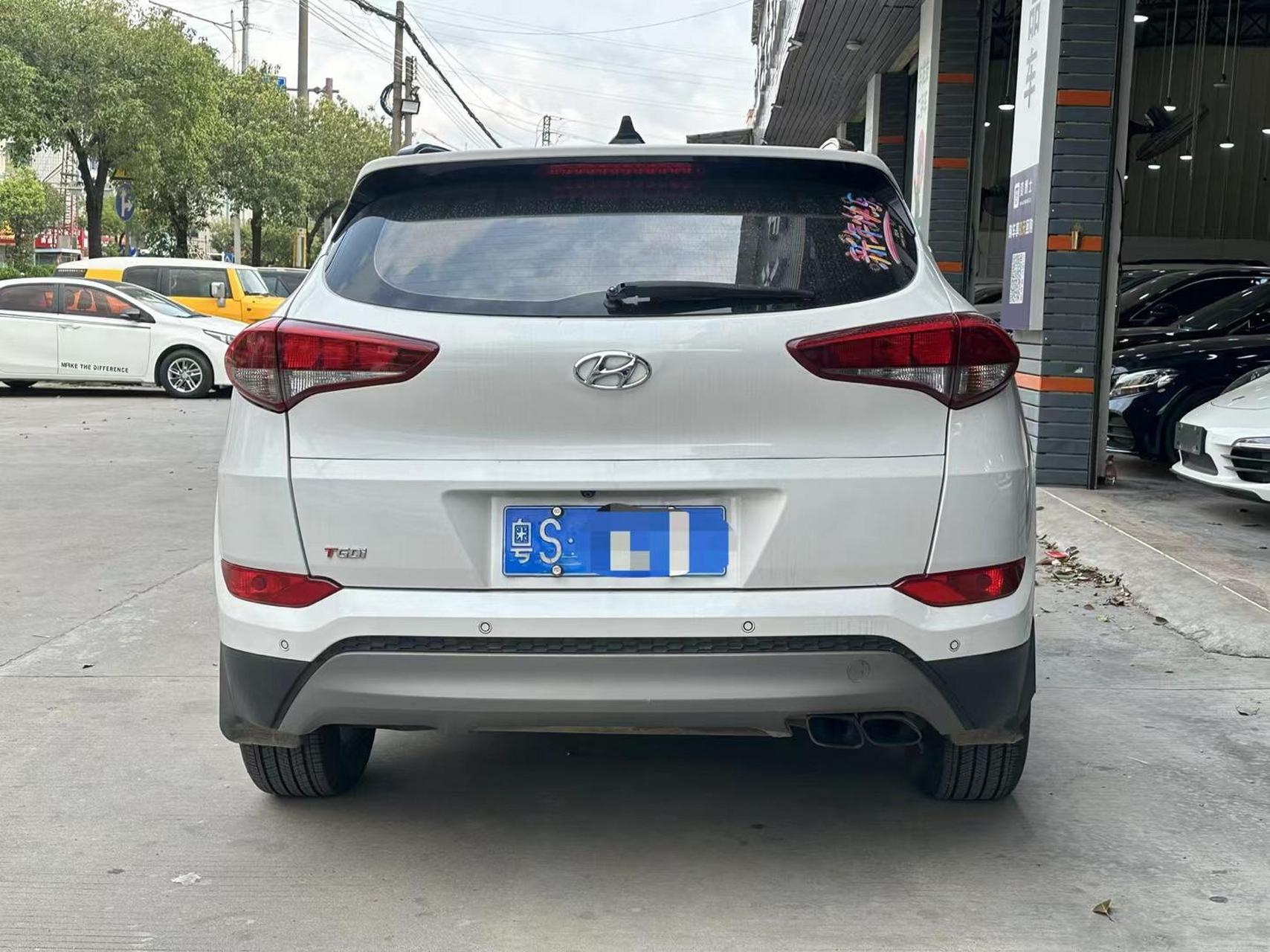 2018年现代途胜1.