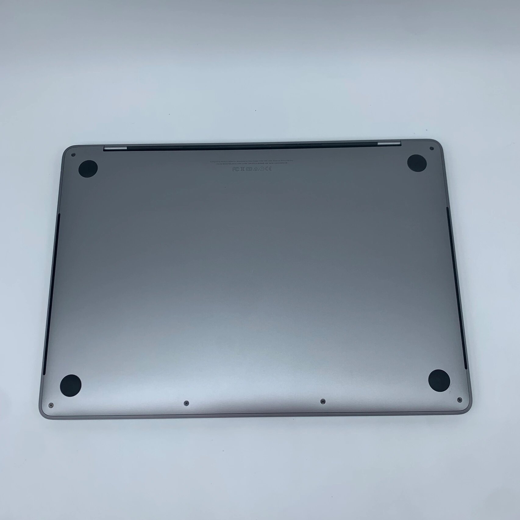 95新苹果 17年 13寸 macbook pro  深空灰i7