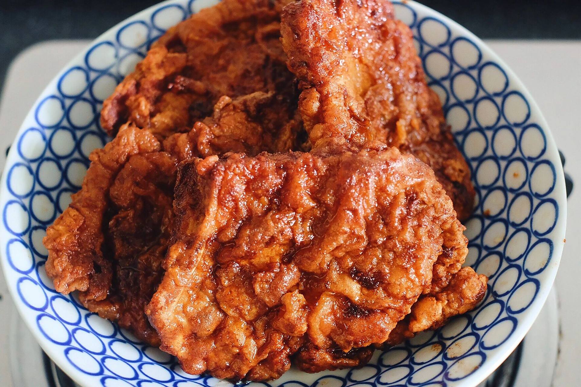 家里常做的炸大排,儿子很喜欢吃,上周聚餐,发现别的孩子也喜欢,果然是