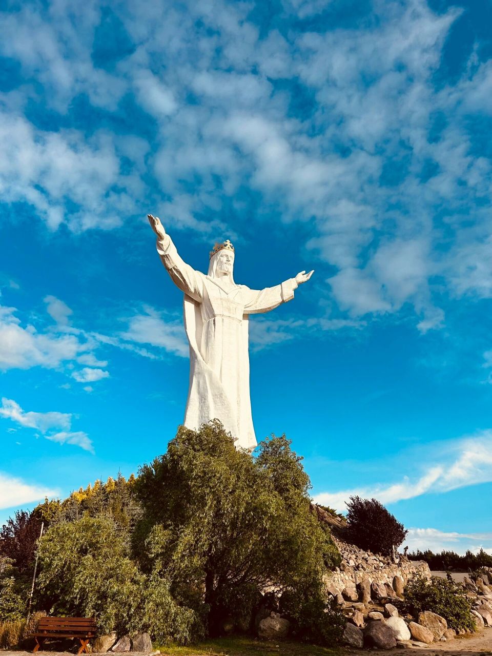 耶稣像 里约热内卢作为旅游城市,说起关于它的著名景点,我们第一个