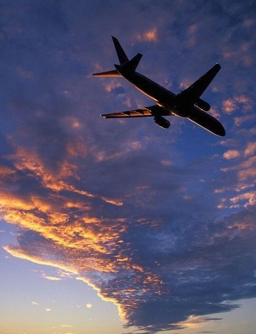 转载 一些关于飞行的唯美照片 飞机与多彩的天气相结合,是属于飞友的