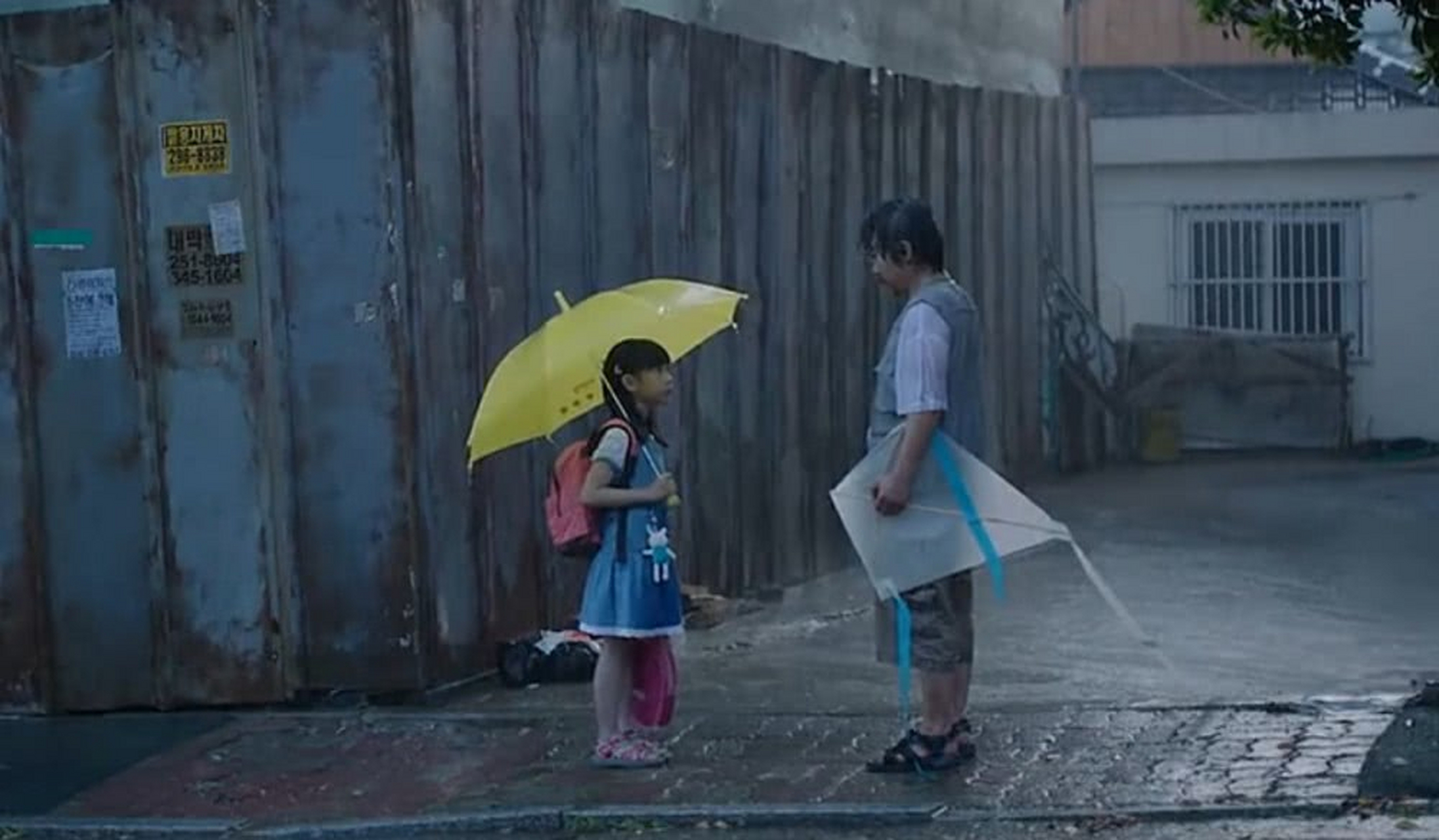 當地時間16日晚,韓國素媛案罪犯趙鬥淳在家中遭陌生男子襲擊,導致頭部