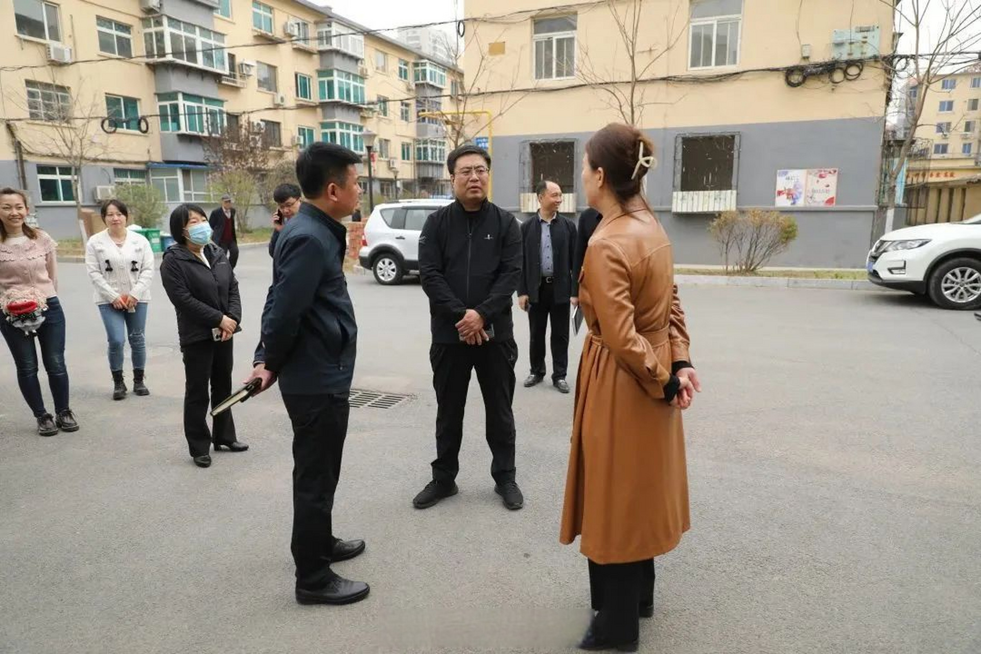 【缪万举到社区调研】[网页链接] #古韵辽阳创城在行动##书香辽阳文明