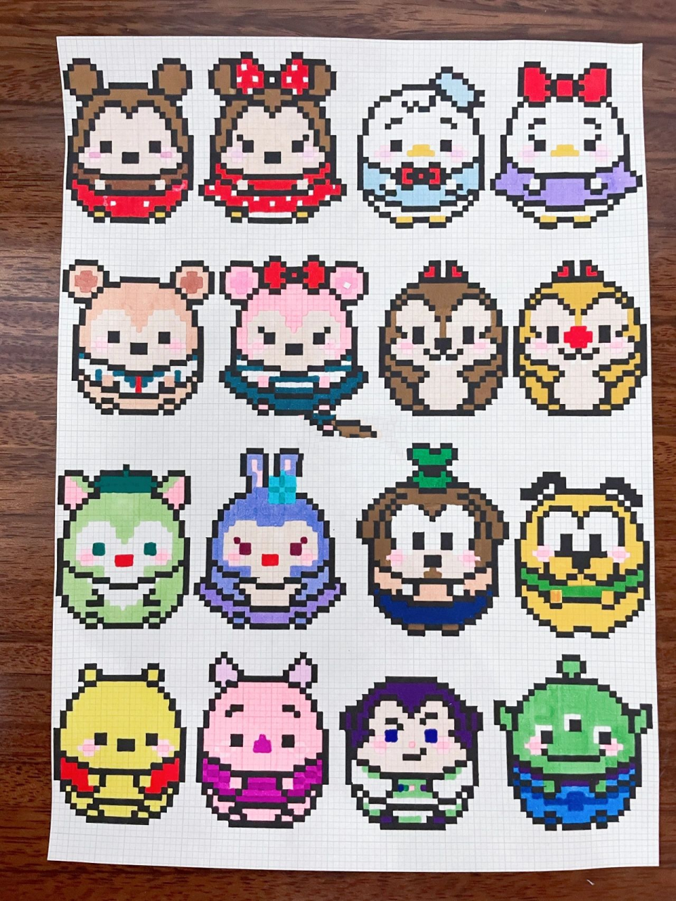 像素画临摹64 迪士尼合集 笔:touch mark动漫油性80色 本子:a4网格本