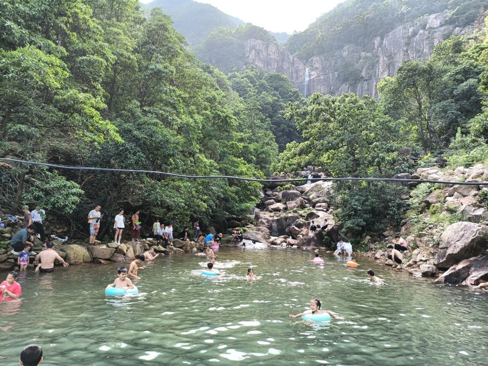 温岭市寒坑龙潭景点.