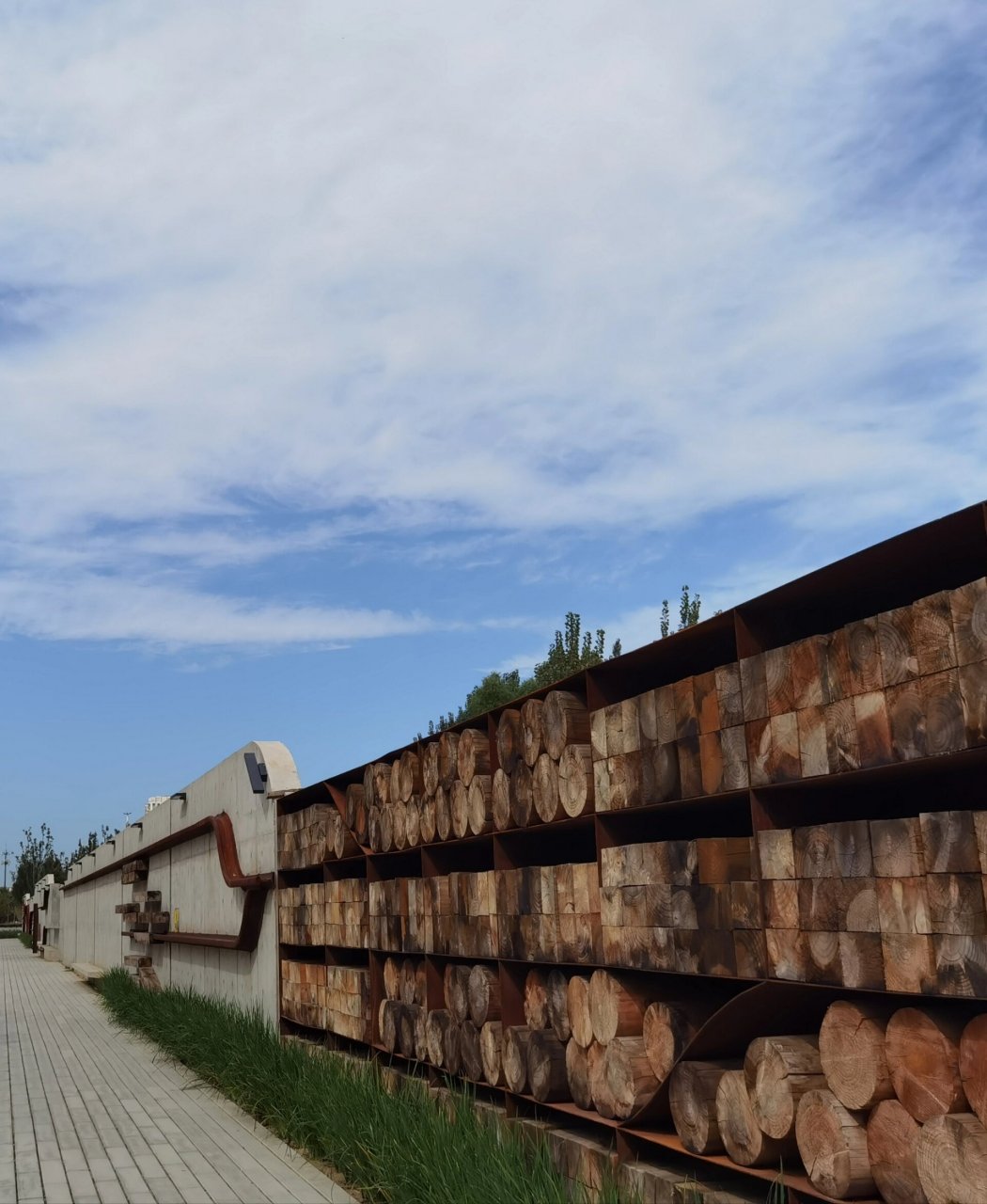 废弃的铁路～京张铁路遗址公园 京张铁路遗址公园,这是一座承载记忆和