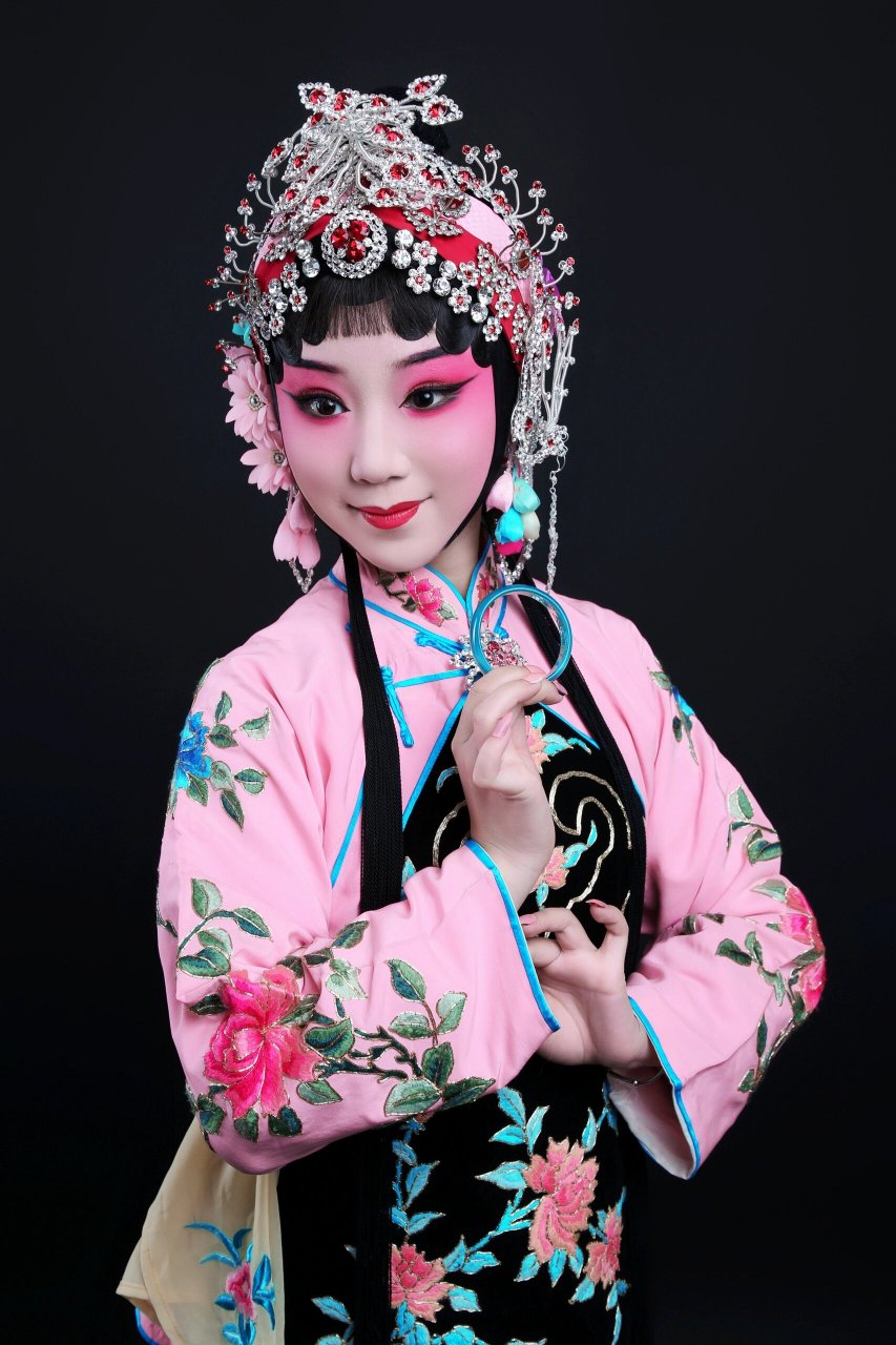 京剧《拾玉镯》 孙玉娇