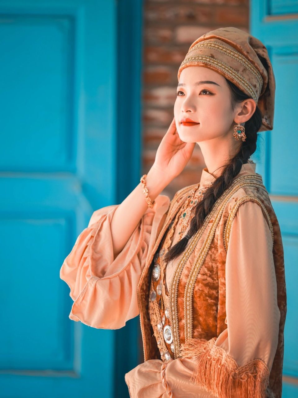 40塔塔尔族|伊宁县1805年塔塔尔传统服饰 🌈塔塔尔族简介: 塔塔尔族