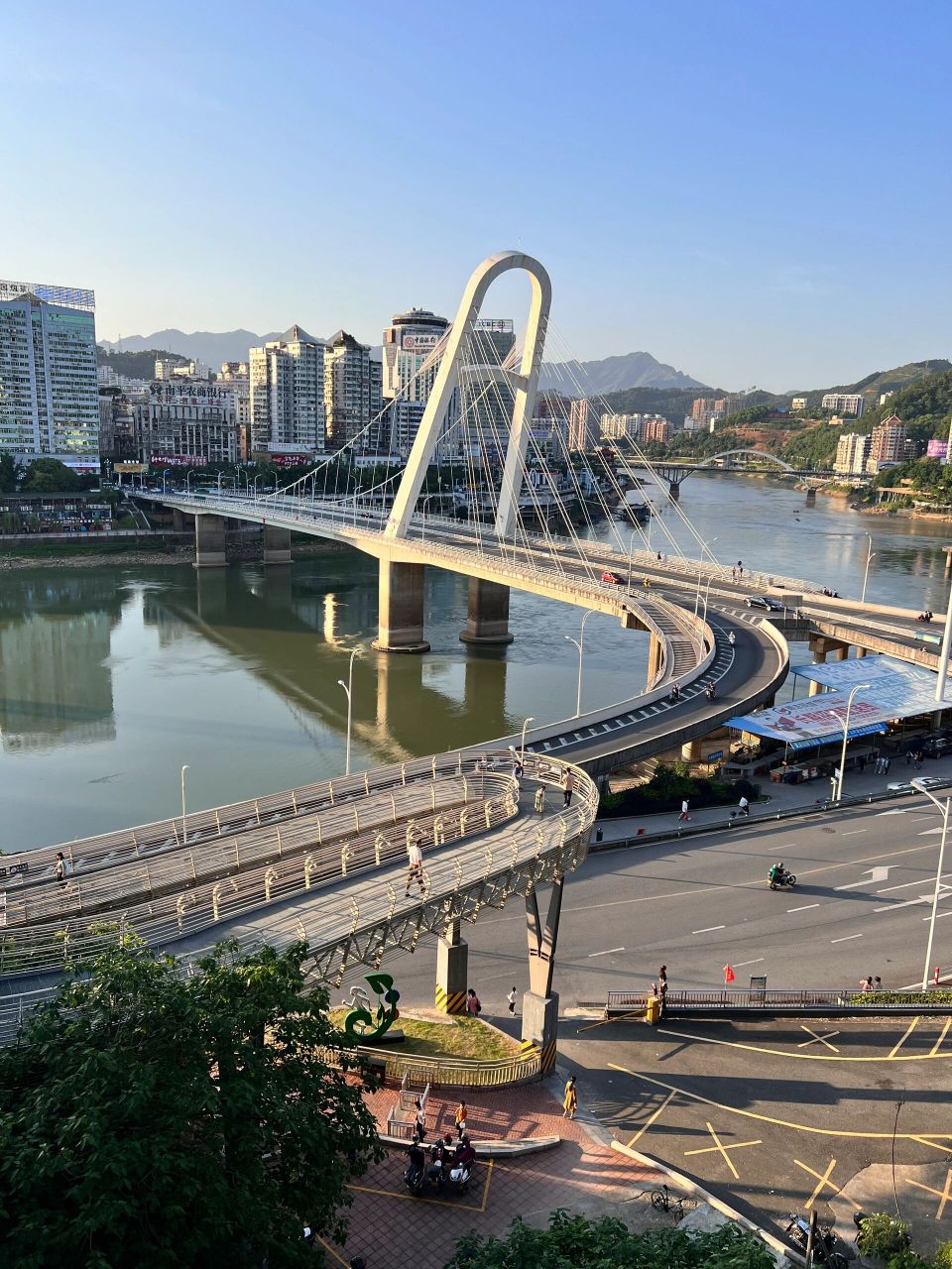 周末一日游~南平延平区 周末去南平延平区逛吃逛吃～ 夕阳下九峰山