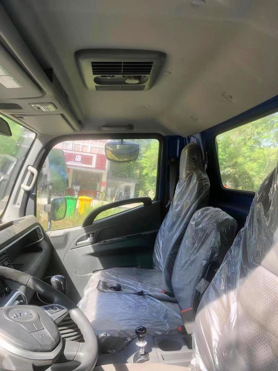江淮骏铃v6单排驾驶室