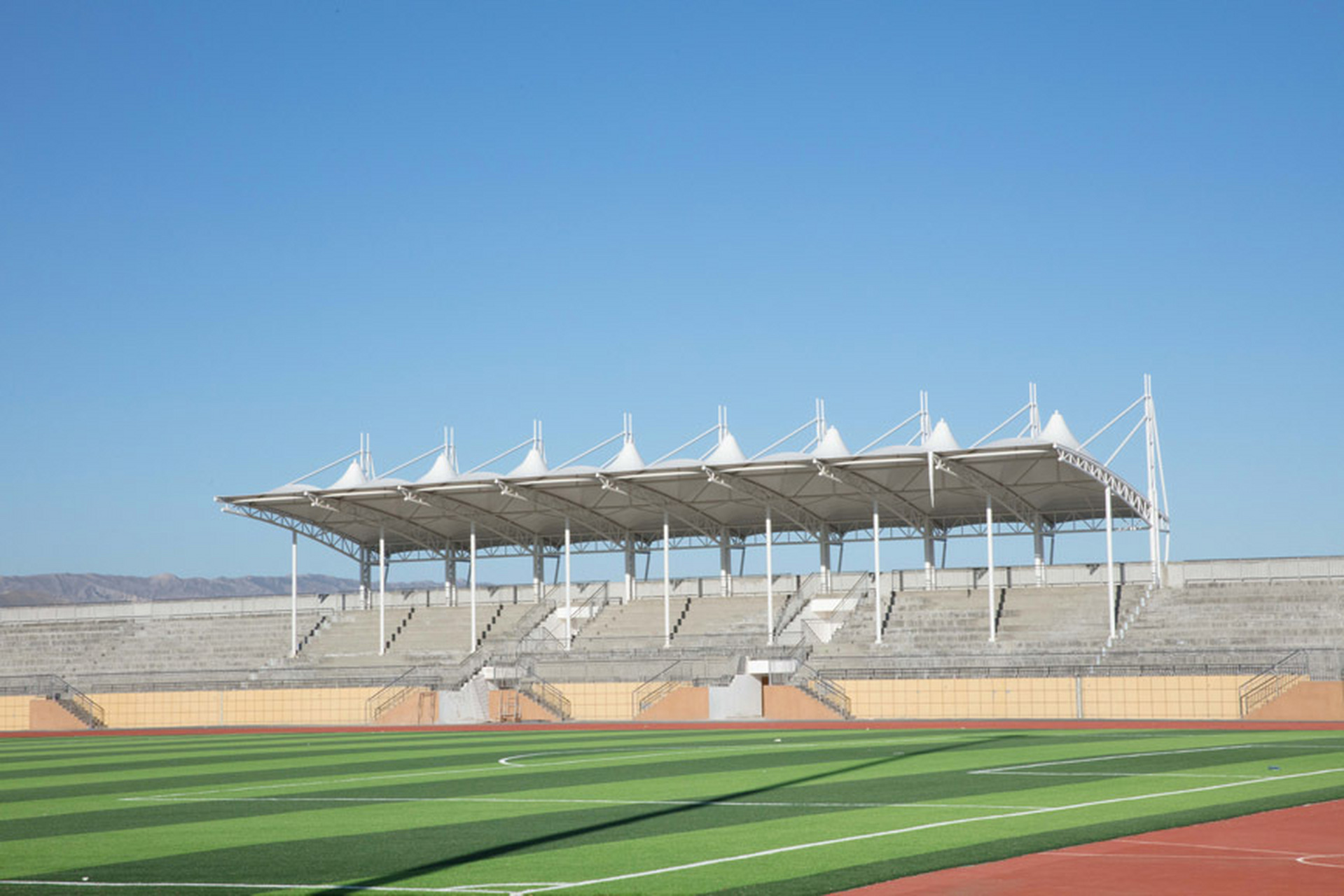 新疆西北航空职业技术学校 新疆西北航空职业技术学校校园-校园环境