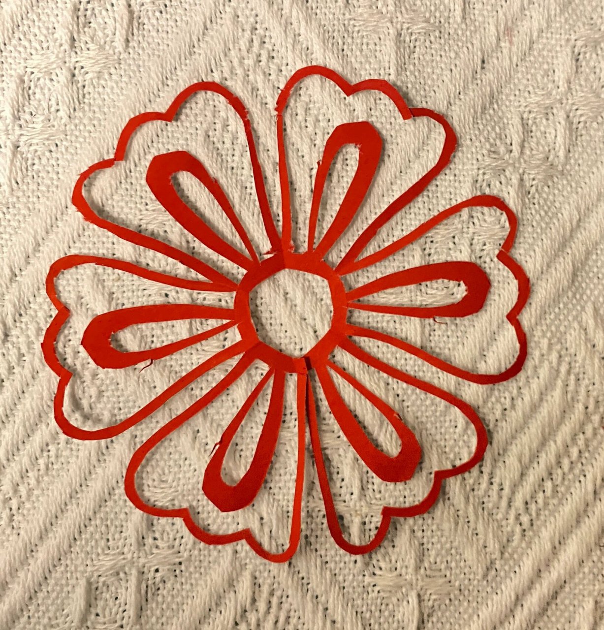 大花剪纸 送你一朵大红花