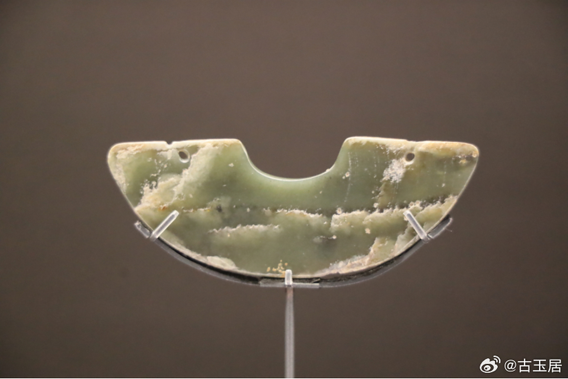 良渚文化玉璜,女性首领的饰品!