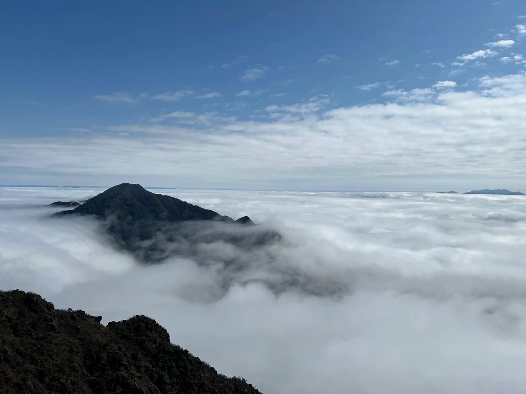 清远-金子山|广东旅游 金子山原生态休闲度假旅游景区位于连山壮族