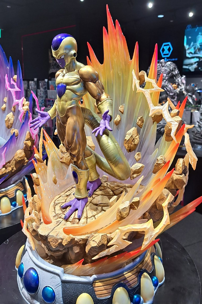 p1s×megahouse 弗利萨实物展出 #龙珠手办