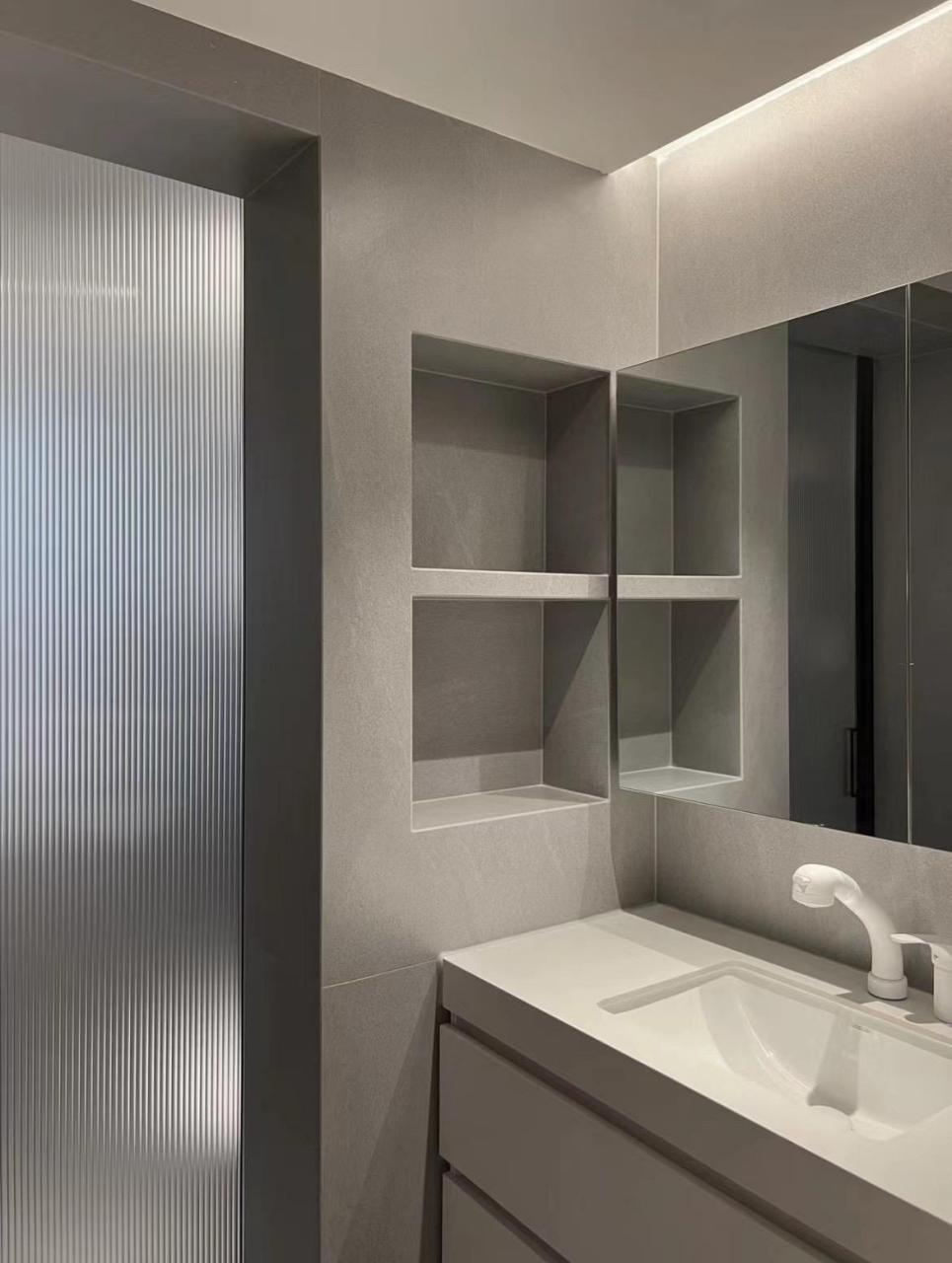 78卫生间壁龛 卫生间干湿分离,客户要求在洗漱区墙内做壁龛放些日常