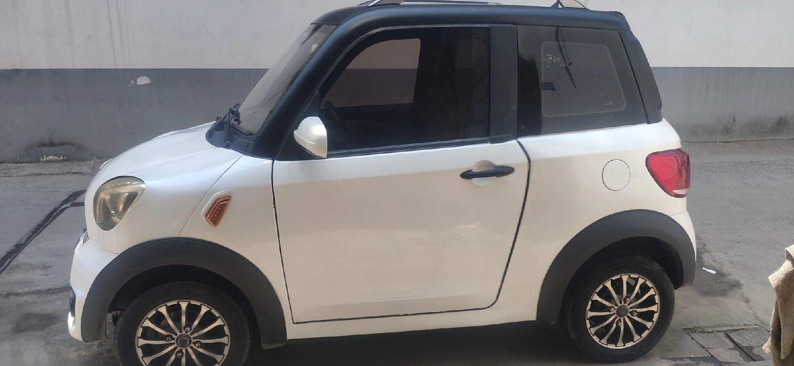 新到今日阳光m2款,车况精品,价格便宜几千块钱二手车搬运工 二手车