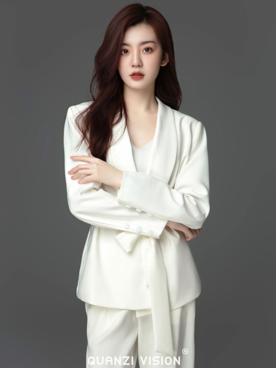 一张符合自己气质的形象照是在职场中递出的第一张名片快来get73专