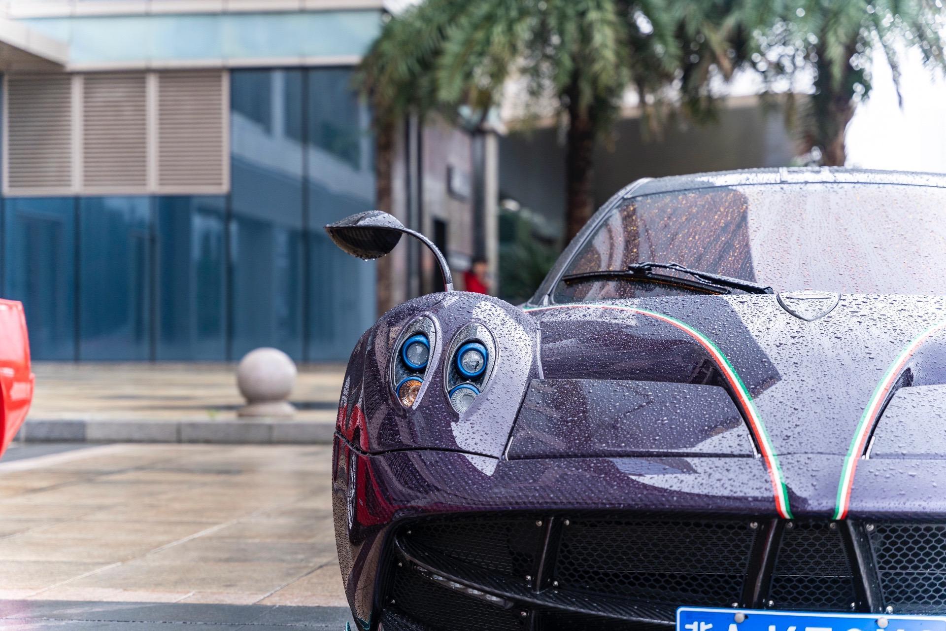 帕加尼风神dinastia,全球3台,分别用了"睚眦","鸱吻","霸下"来命名.