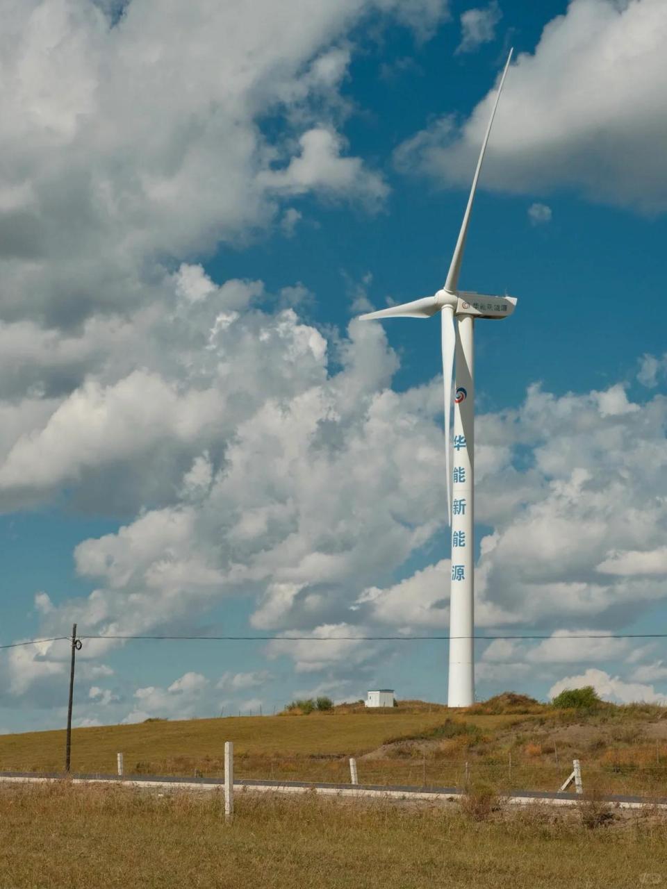 9月的塞罕坝太阳湖仿佛油画一样 去往内蒙古多伦游玩回来经过了太阳湖