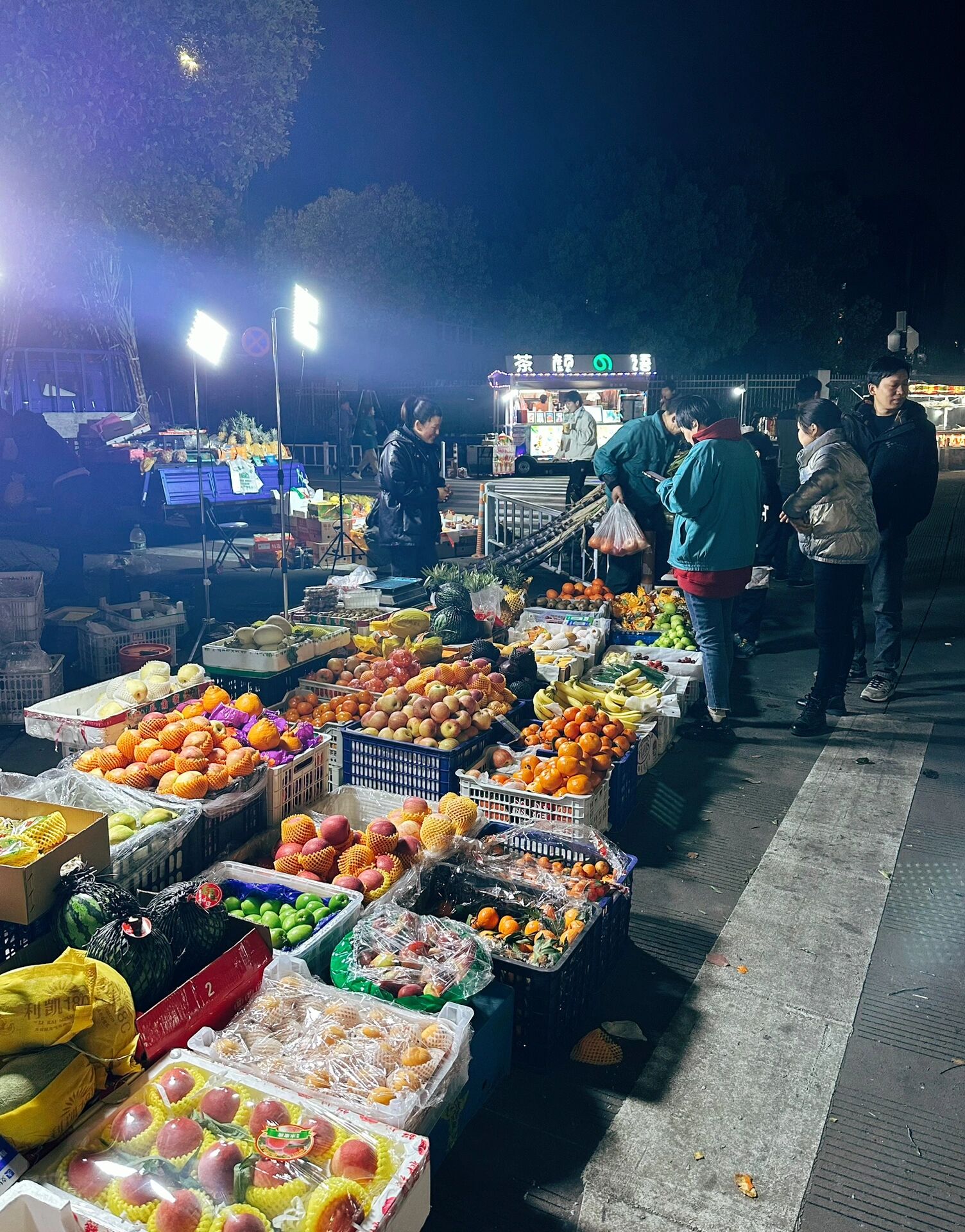 omg,终于体验到了传说中的萧山美食一条街!