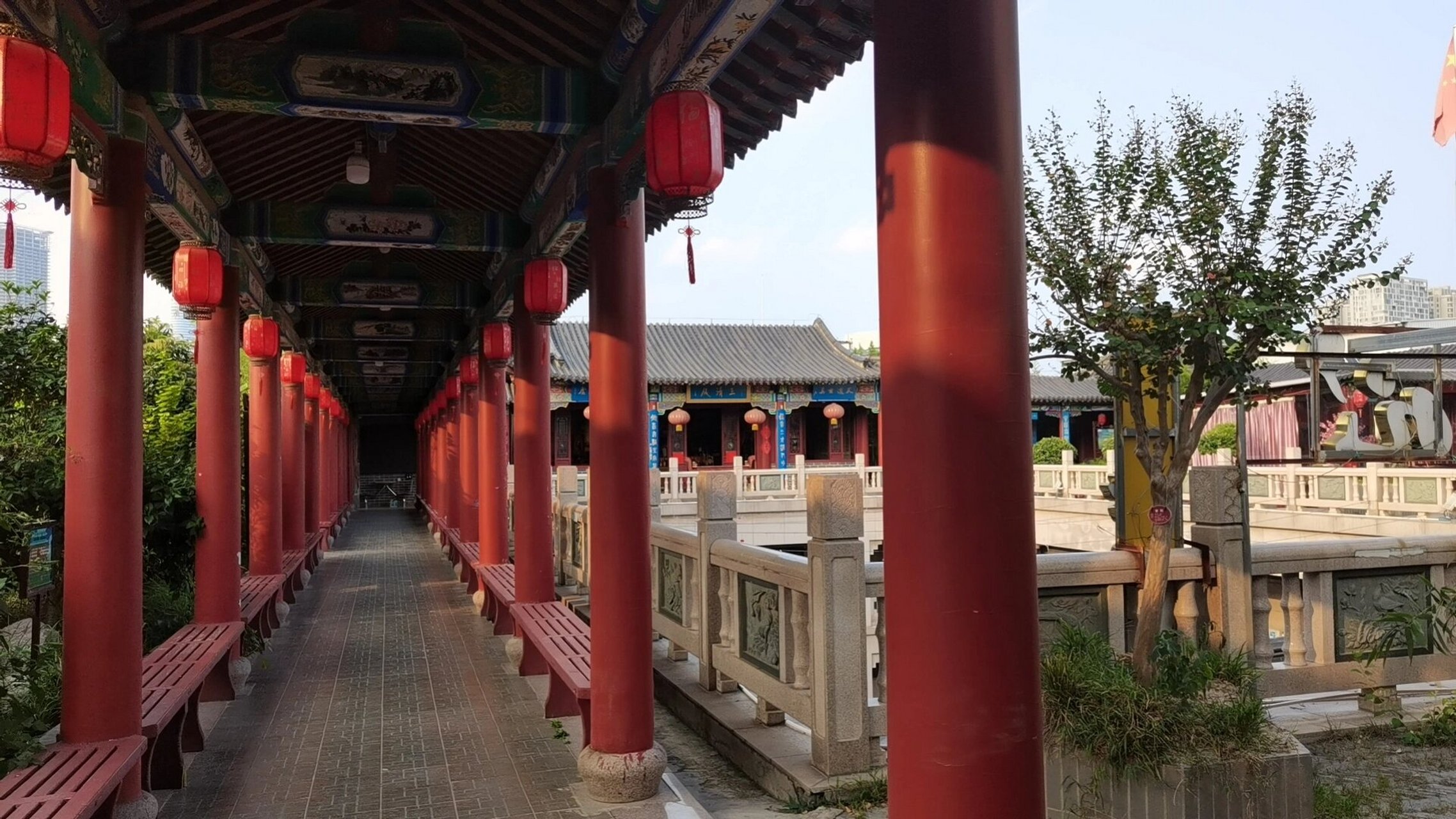 徐州三清观 徐州市里唯一一家道观 在云龙山下边 道长们特别好 都很