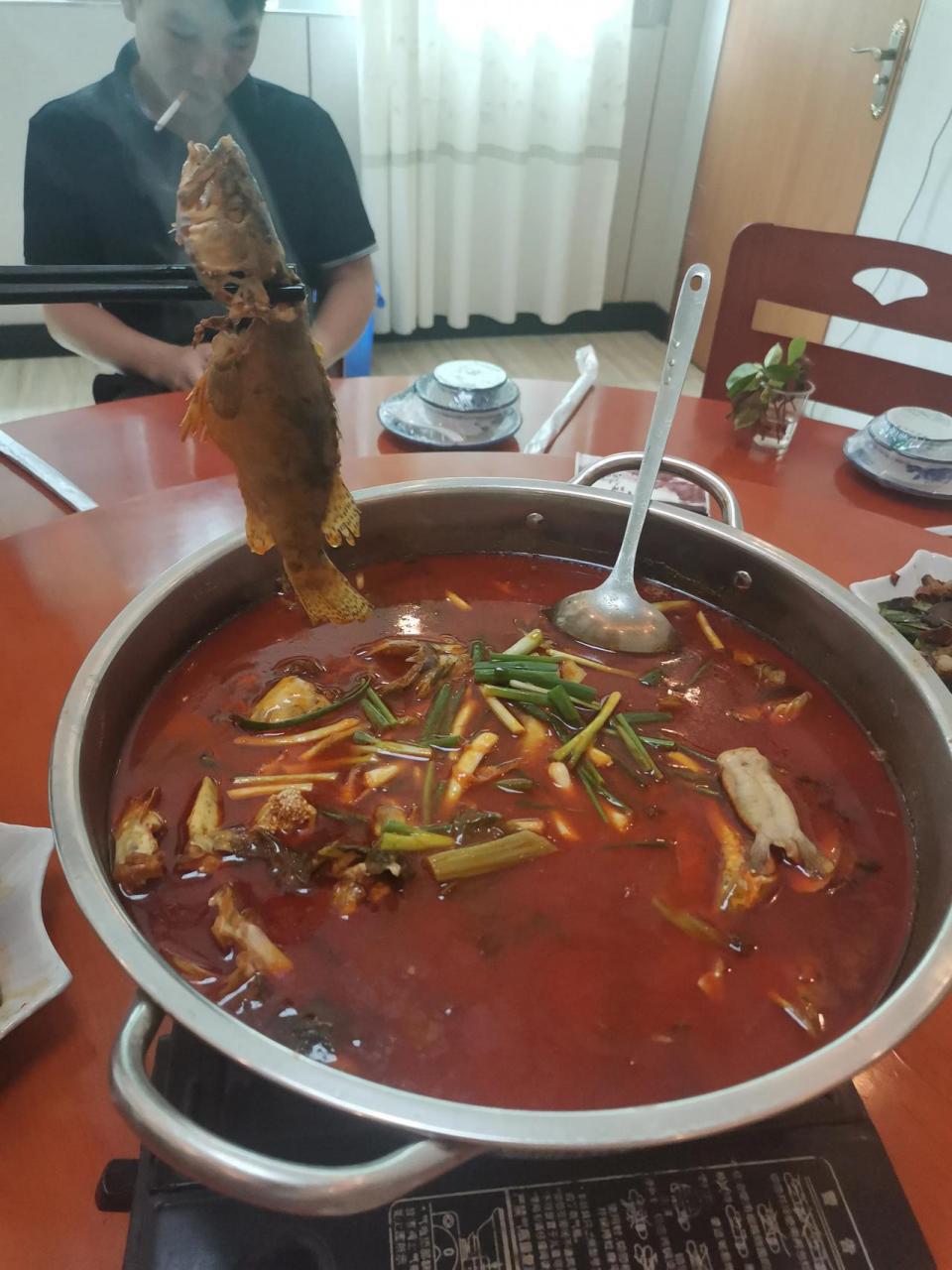 第一次来铜仁,机场是两个省的名字"铜仁凤凰机场",凤凰是沈从文老家湖