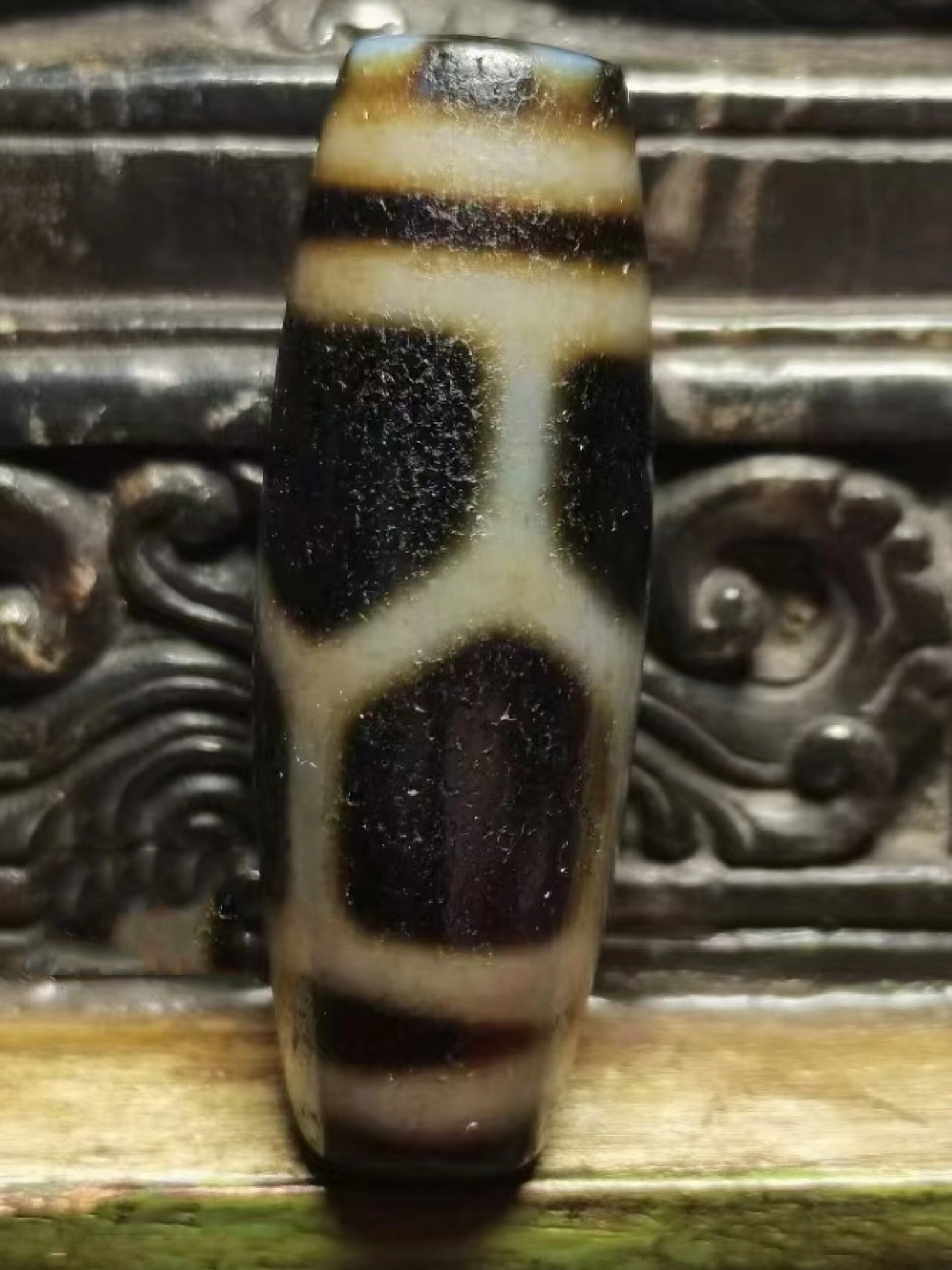 一颗寓意长寿的龟甲天珠!品相老熟