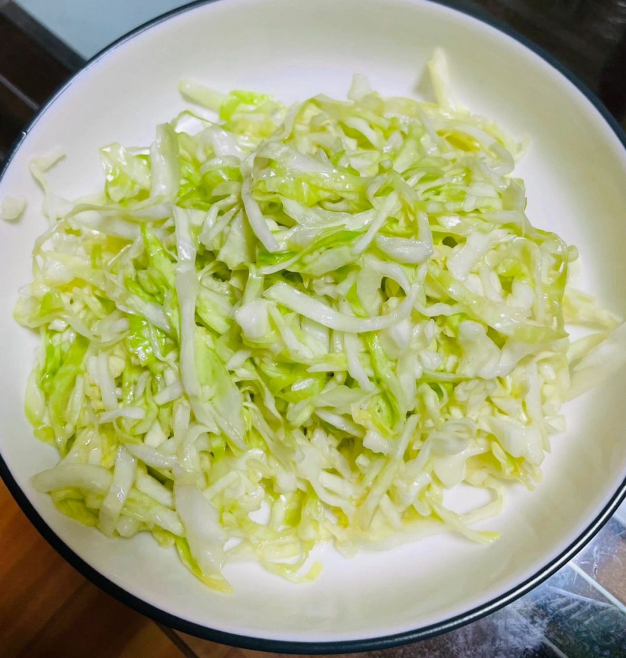 凉拌茴子白 我爸做的凉拌茴子白真的永远滴神!