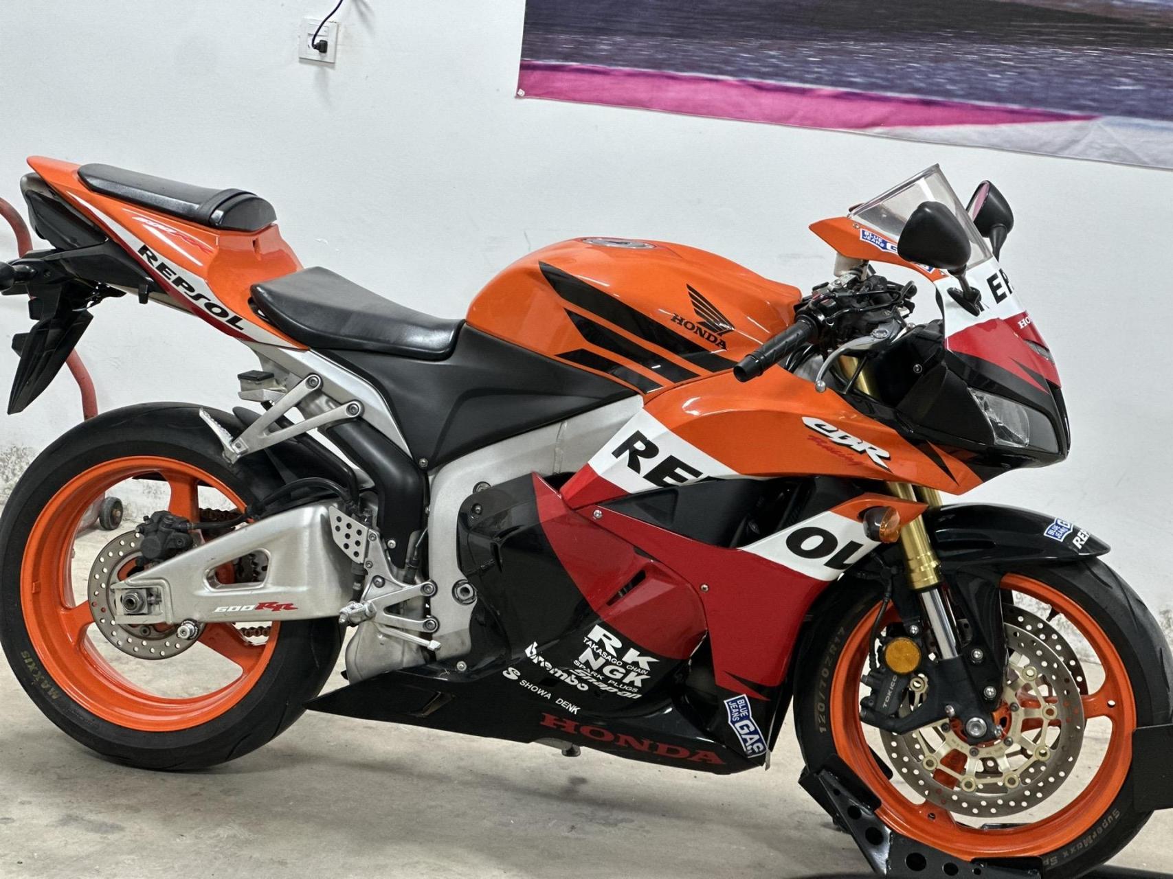 12年纪念版本田cbr600f5 两万小