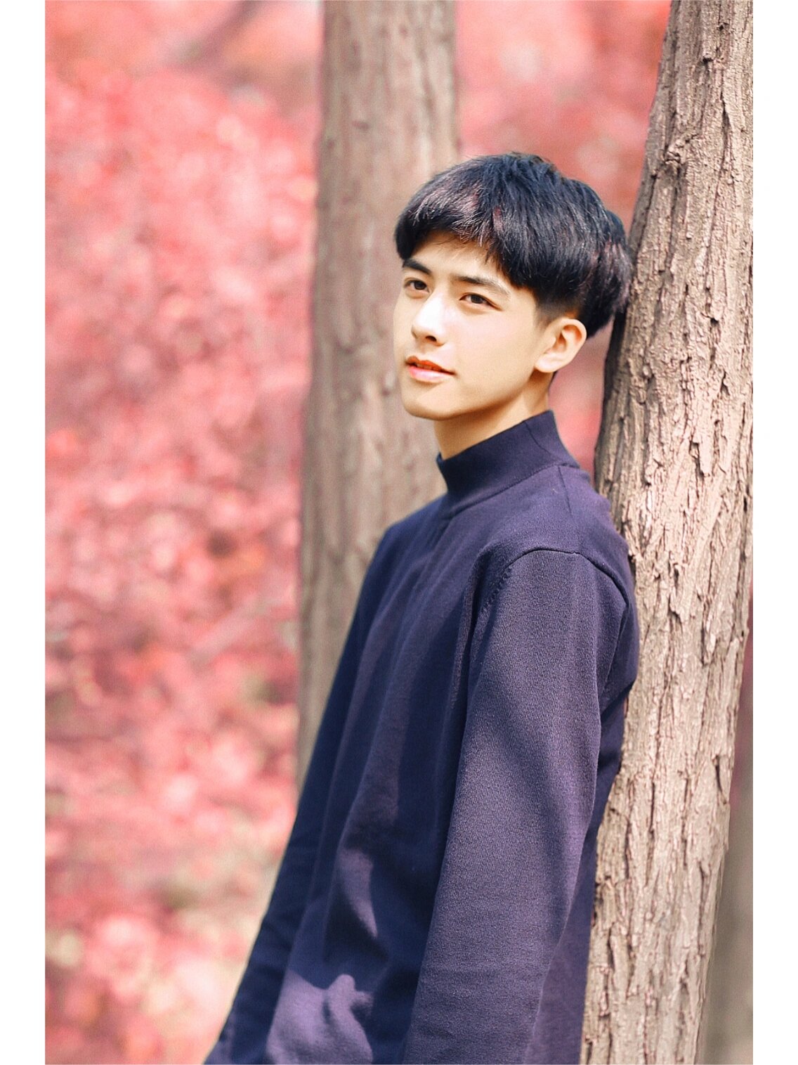 任何人没见过15岁的宋威龙我都会伤心的 宋威龙真是从小帅到大啊,15岁