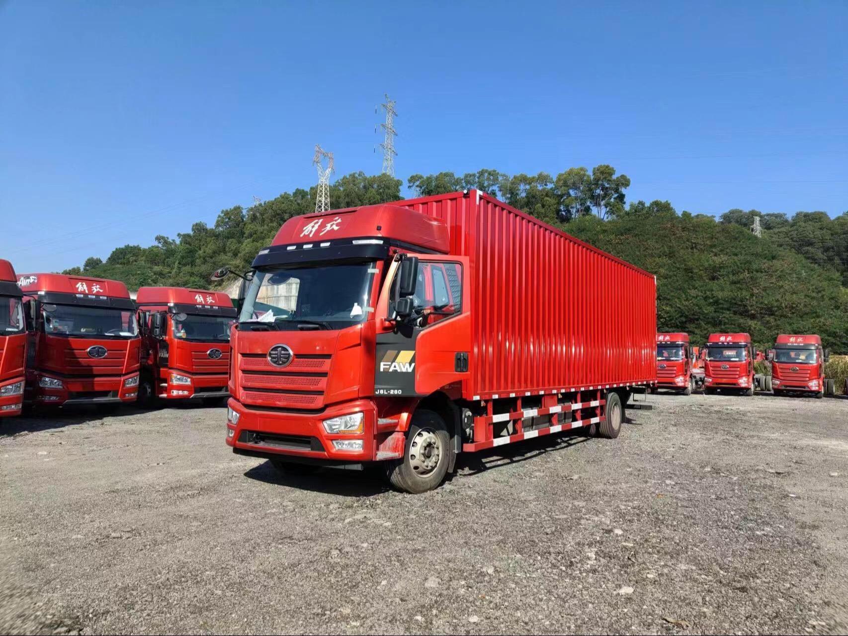 解放j6l精英版六缸260马力,一汽变速箱,9米6大单桥,新车只需要20xxx