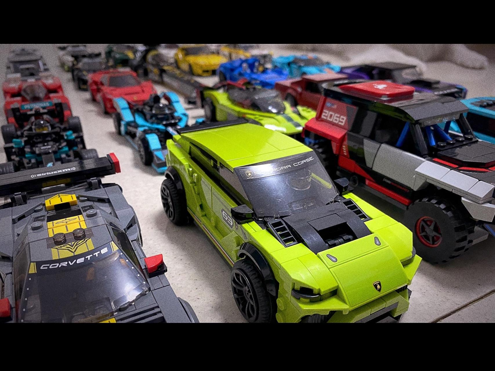 乐高speed赛车系列最早于2015年发售,因本人入坑乐高较晚,所以只能从