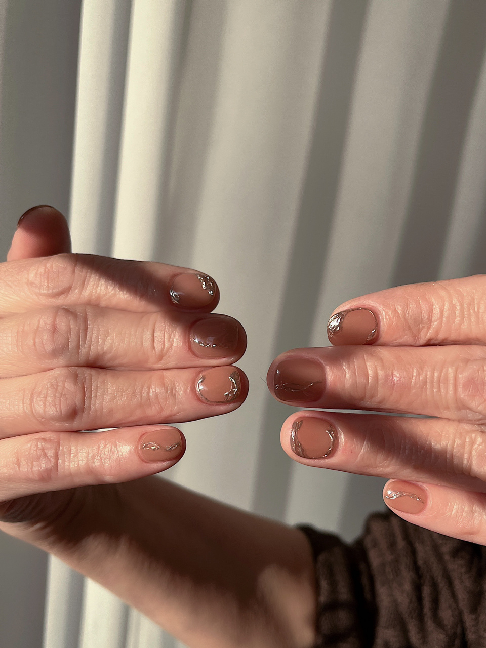 带着妈妈做美甲 适合50岁的美甲 气质美甲 妈妈的手,是我们心底的温暖