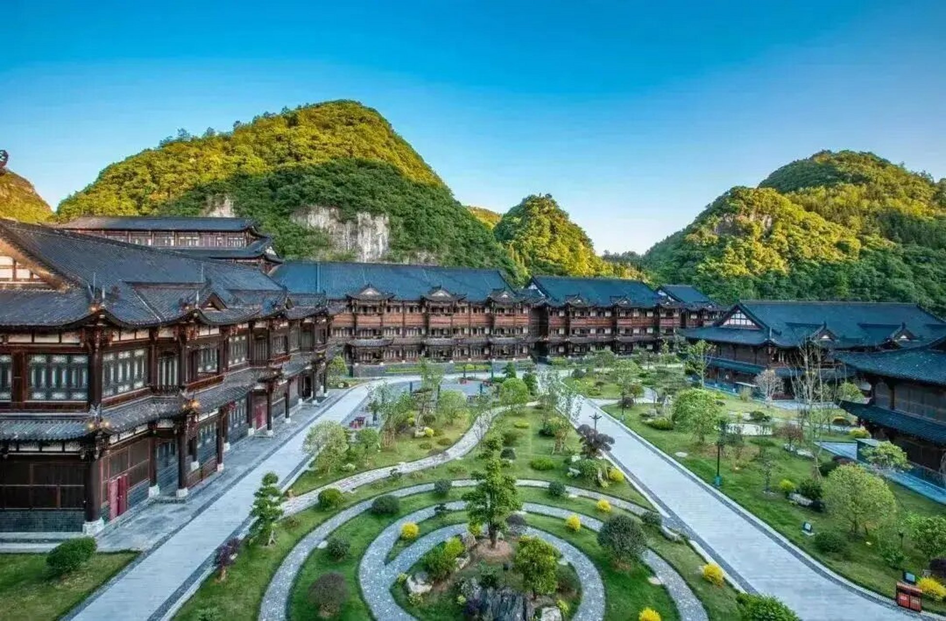 原来,宝桢故里那么美 10月26日 大型历史电视连续剧《丁宝桢》,登陆