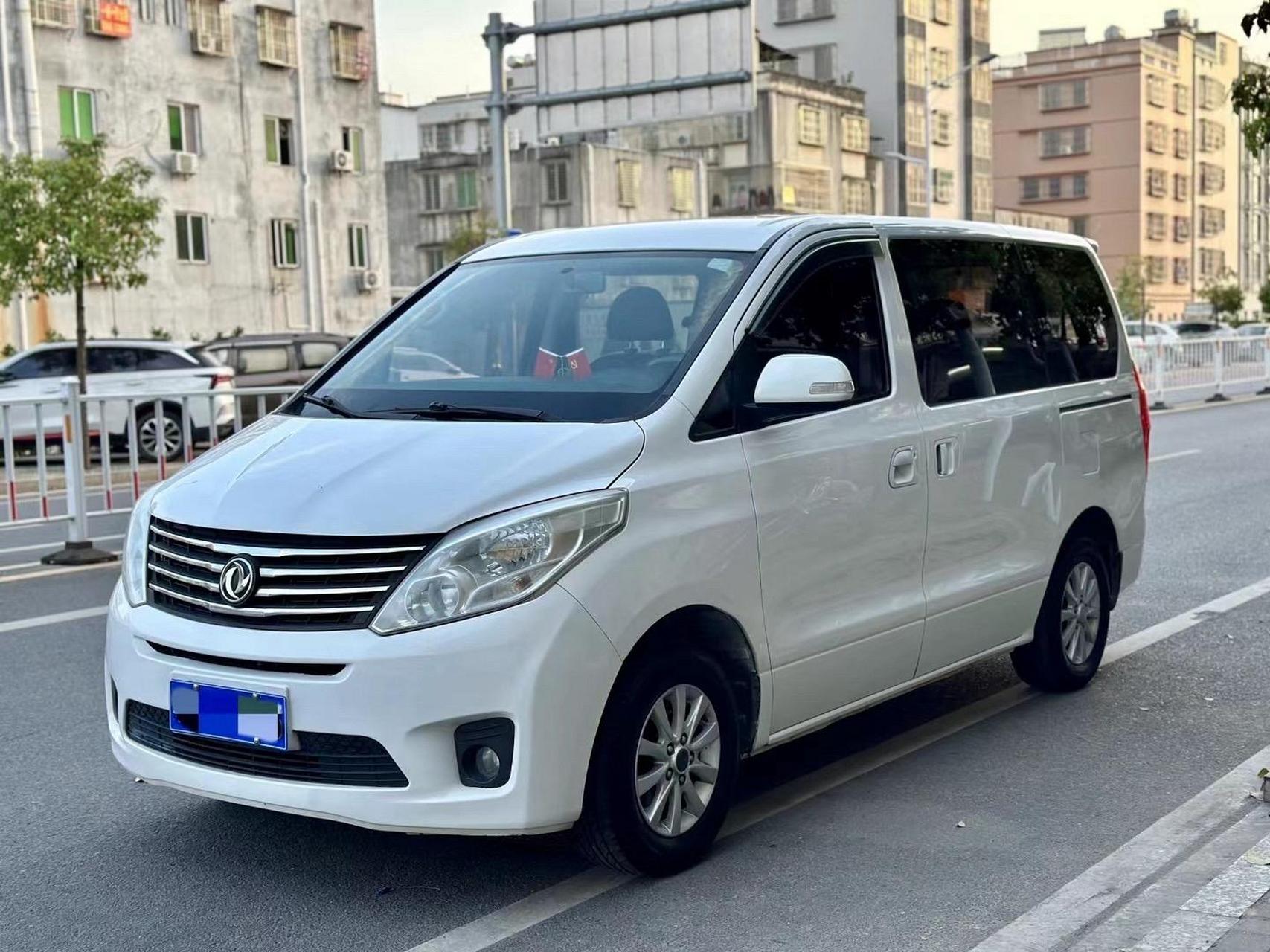 2016年12月东风风行f600 七座手动1.5t尊享型 新车指导价10.