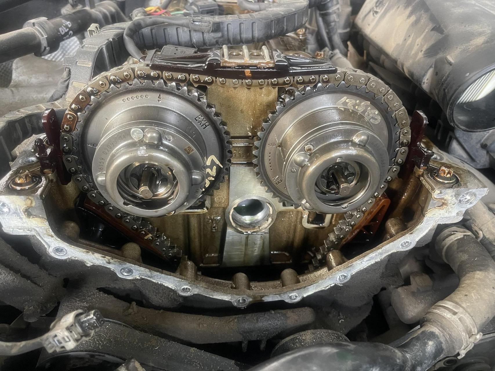 奔驰271发动机凉车打火异响,更换进排气vvt轮