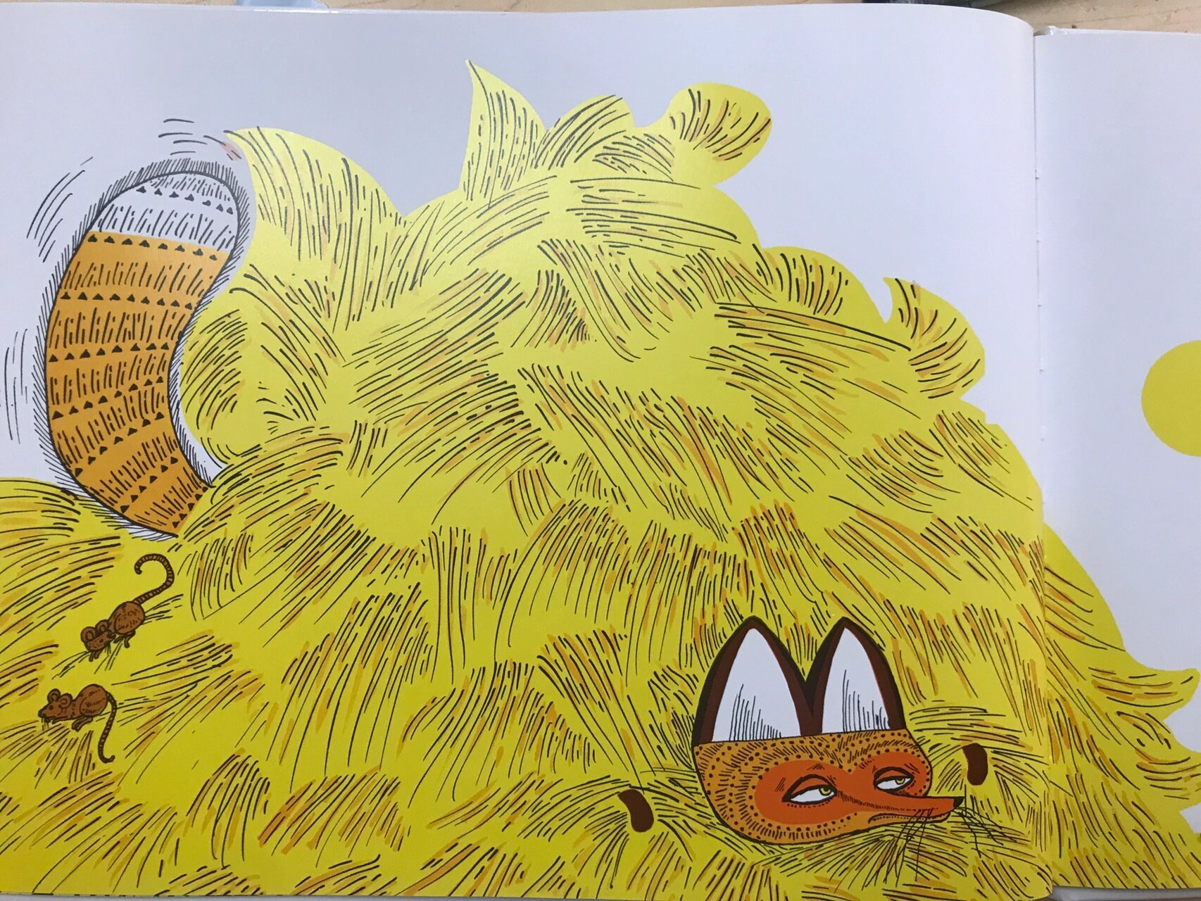 画的好有趣的母鸡和狐狸 选自绘本:母鸡萝丝去散步 儿童画动物题材和