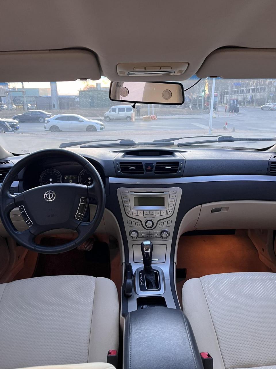 特价:18800 新到16年中华尊驰,自动1.