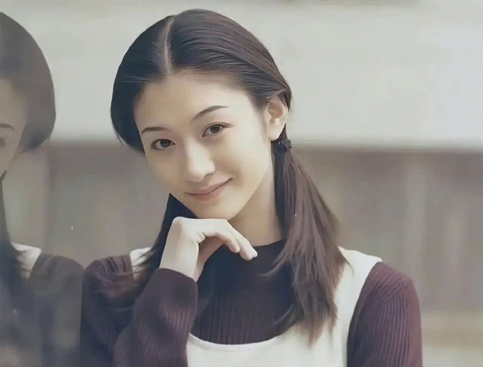 李小冉小时候真的是一个美丽的小女孩 李小冉小时候真的是一个美丽的