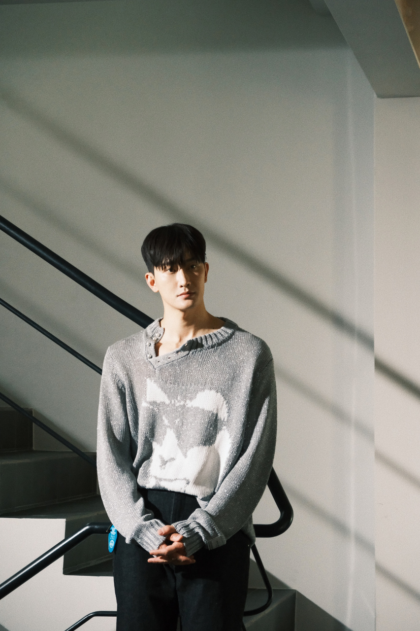 周觅新歌manana mv拍摄花絮写真#周觅聊新歌manana##周觅manana新歌