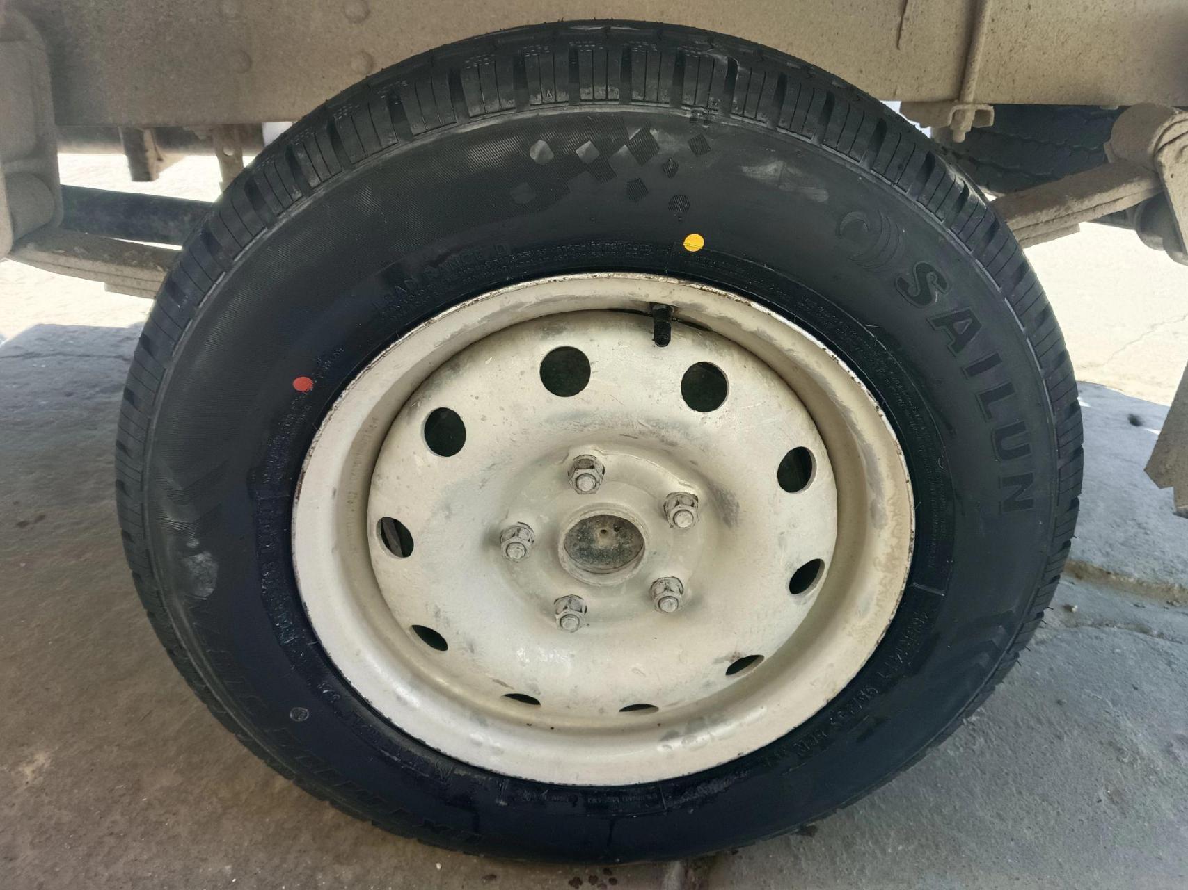 长安汽油跨越王更换赛轮轮胎165r14lt加厚两条,完美上车.